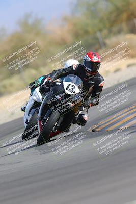 media/Nov-05-2022-SoCal Trackdays (Sat) [[f8d9b725ab]]/Turn 2 (1120am)/